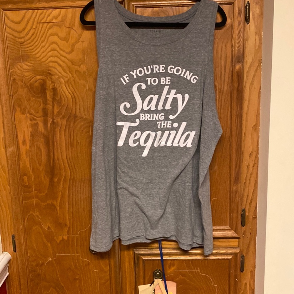 RARE FIND!!! Torrid Graphic Tank